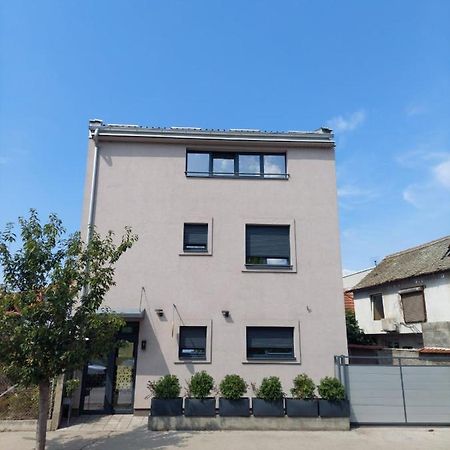 Nana / Sobe&Apartmani Valjevo Exterior foto
